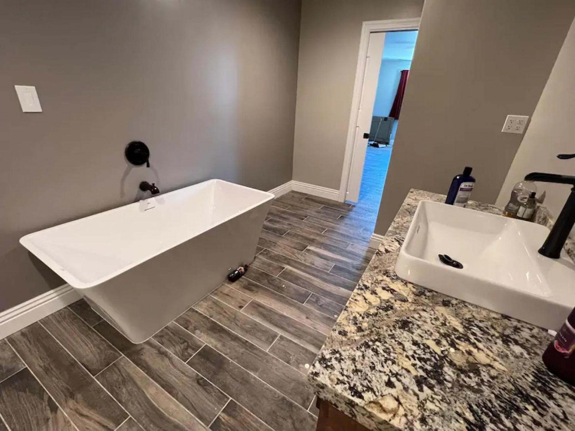 Lux Private Home - Pool, Billiards, 8 Smart Tvs, Board Games, Cotton Bedding - The Stone Sanctuary At Mccullough Hills Trailhead Las Vegas Exteriér fotografie