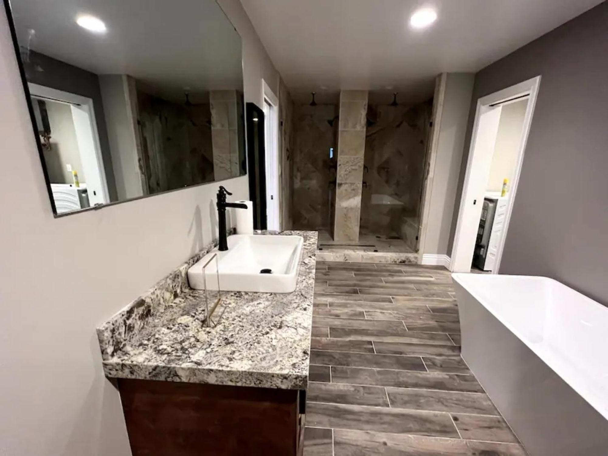 Lux Private Home - Pool, Billiards, 8 Smart Tvs, Board Games, Cotton Bedding - The Stone Sanctuary At Mccullough Hills Trailhead Las Vegas Exteriér fotografie